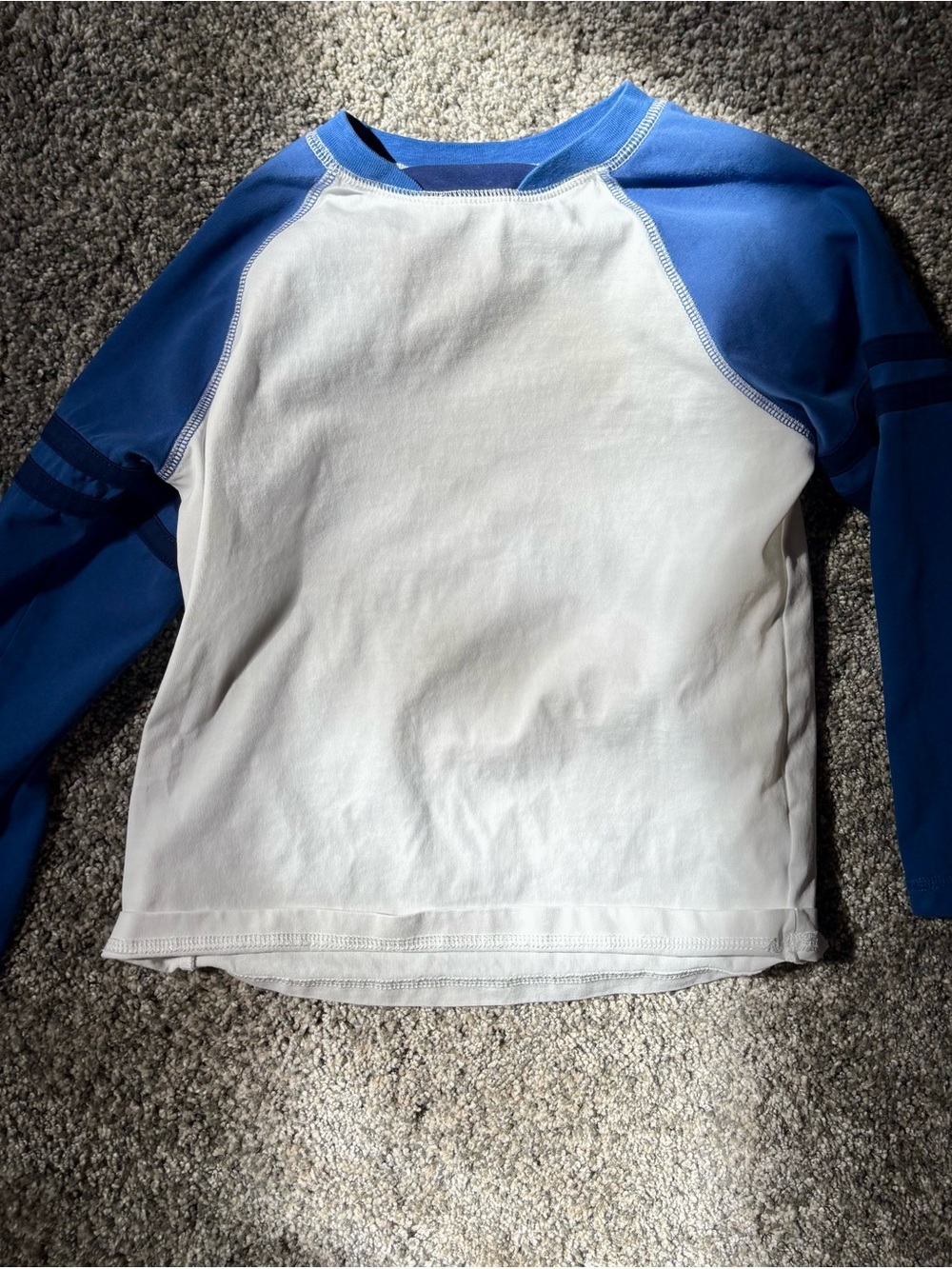 Hanna Andersson White Body with Blue Raglan Sleeves Long-Sleeve Tee